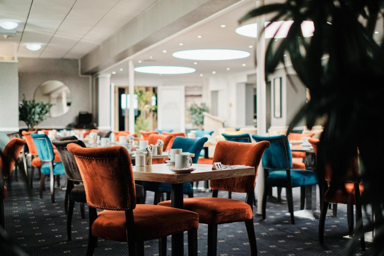 Hotel De Normandie Saint Helier Bagian luar foto