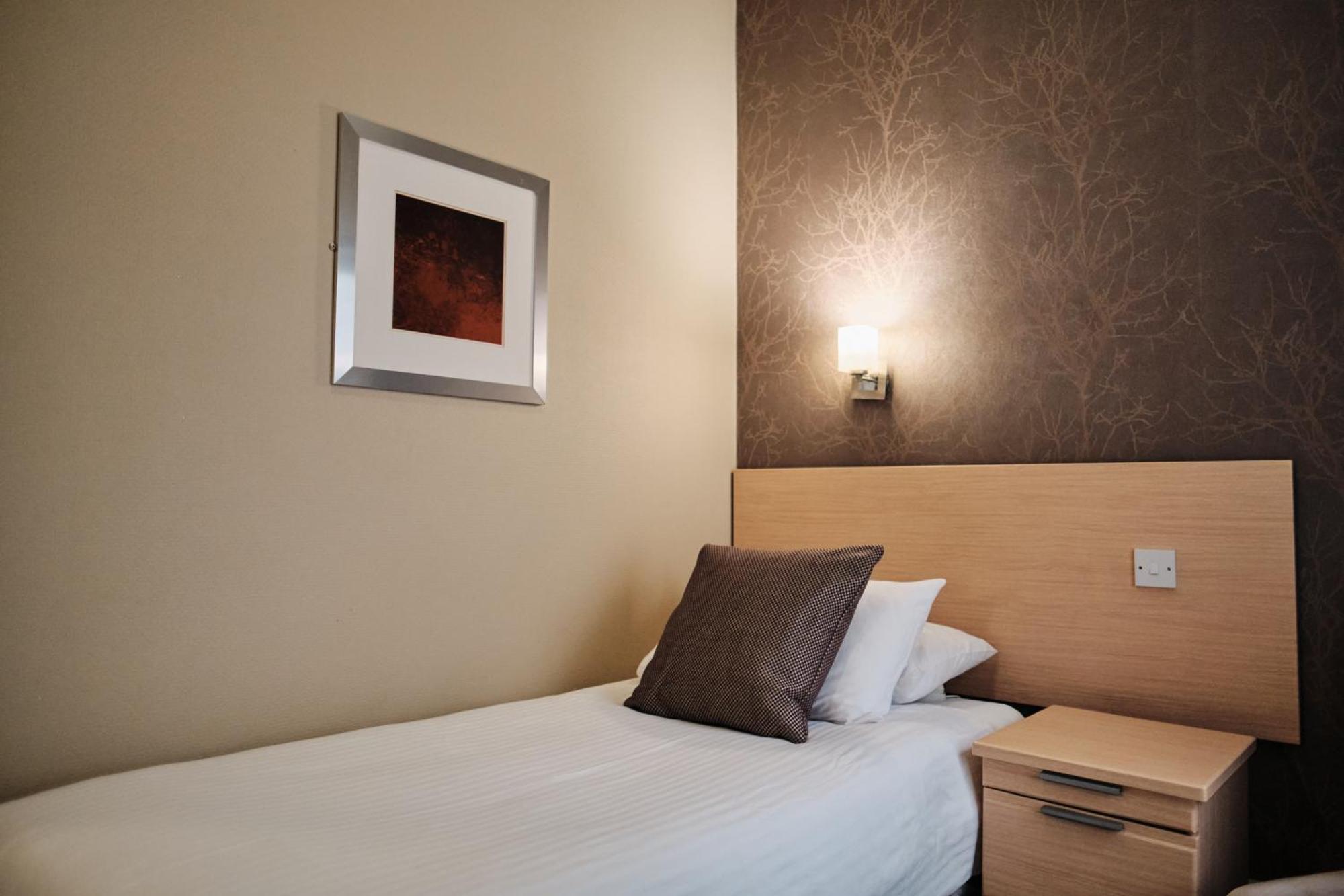 Hotel De Normandie Saint Helier Ruang foto