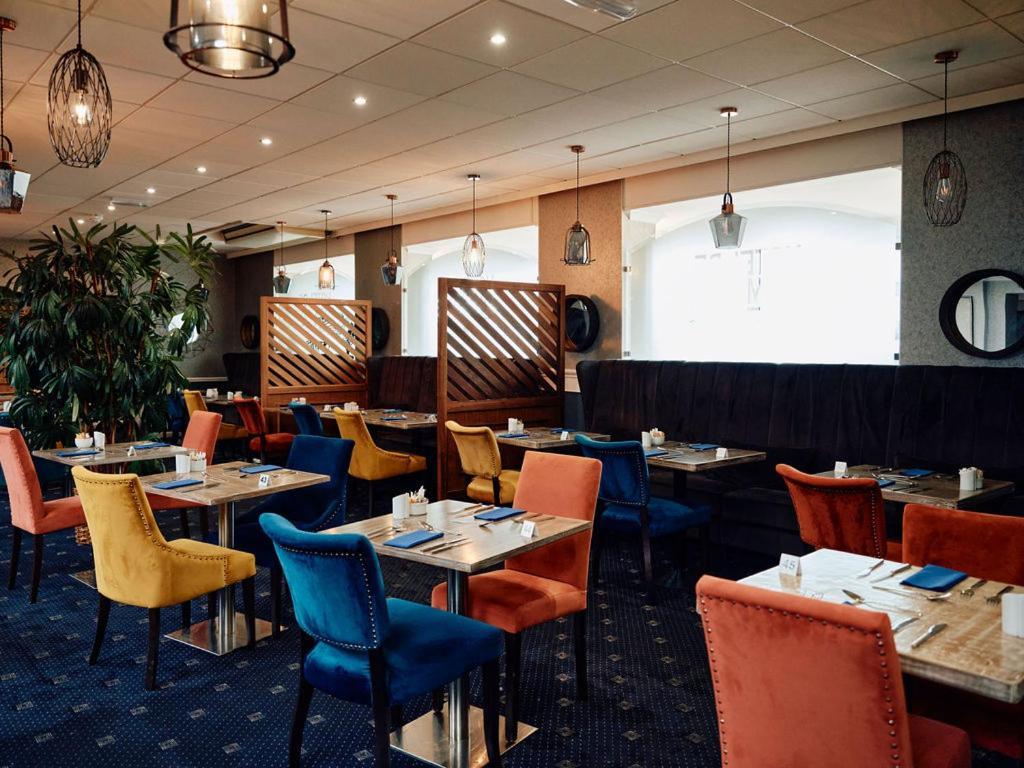Hotel De Normandie Saint Helier Bagian luar foto