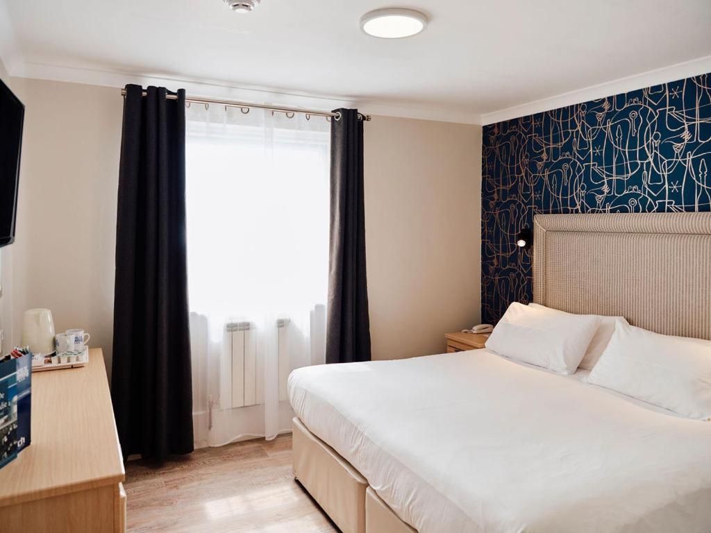 Hotel De Normandie Saint Helier Bagian luar foto
