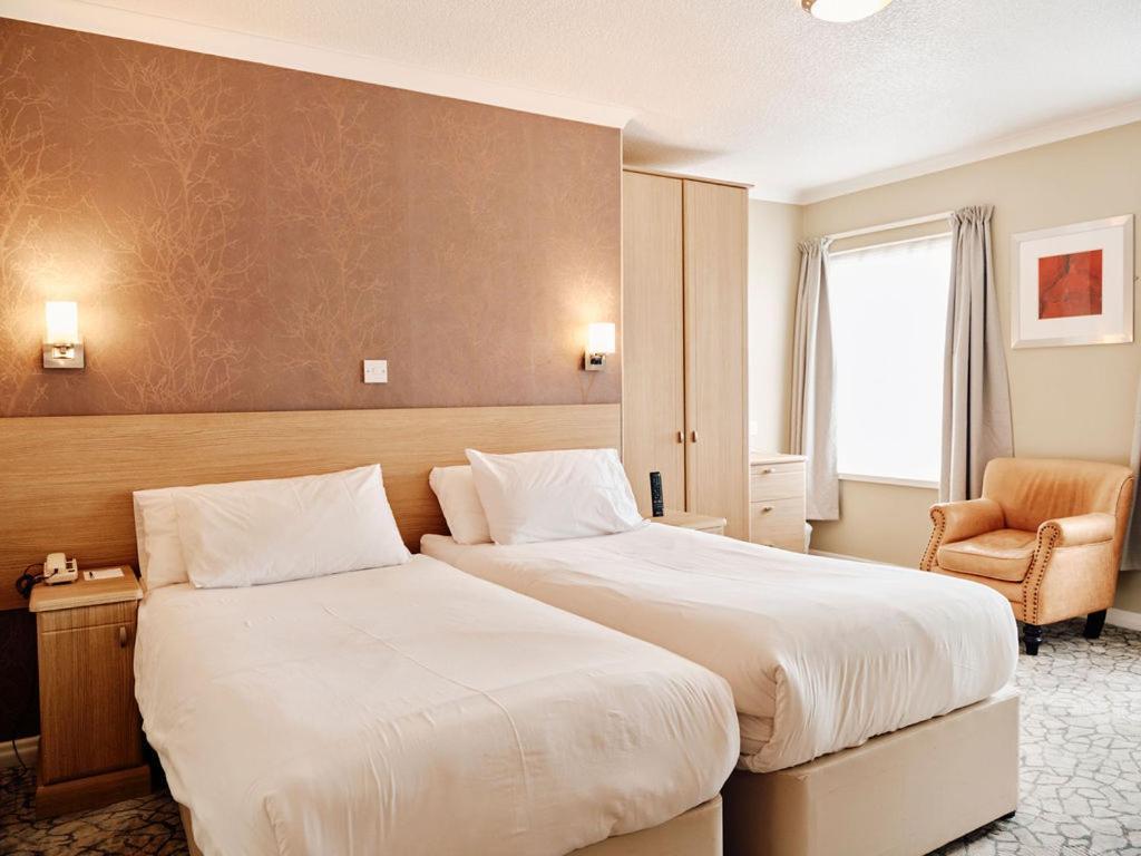 Hotel De Normandie Saint Helier Bagian luar foto